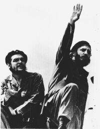 El Comandante Guevara y el Comandante Castro.