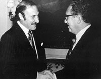 Orlando Letelier y el genocida Henry Kissinger